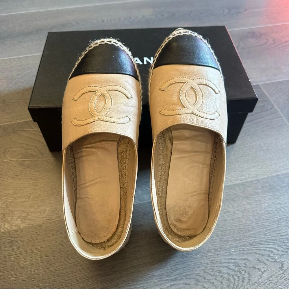 Chanel espradilles (Sz 38) - Picture 2 of 16